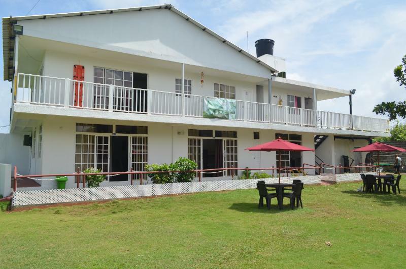 Apartamento Hermanos Morales Merino *